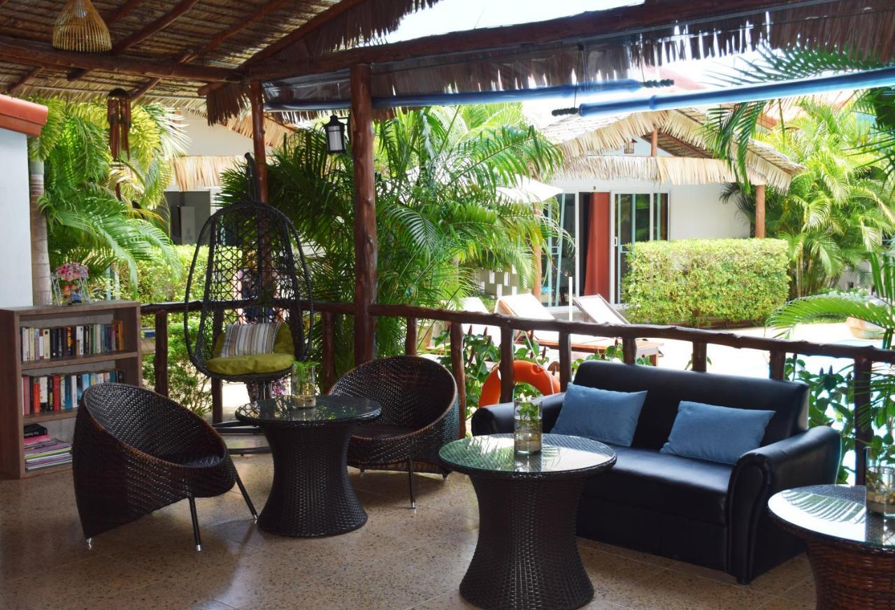 Vivi Bungalows Resort Nai Harn Exterior photo